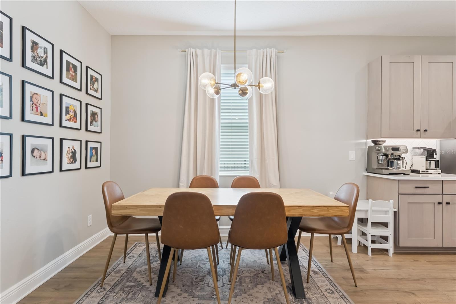 RIDGEVIEW - Residential