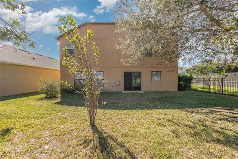 A home in WINTER HAVEN