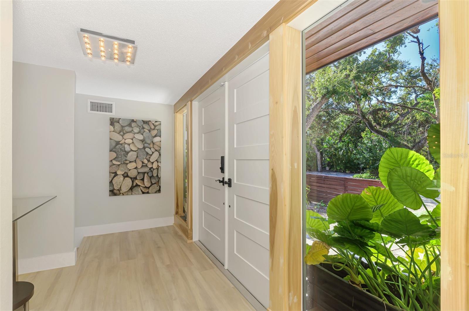 HIDDEN HARBOR - Residential