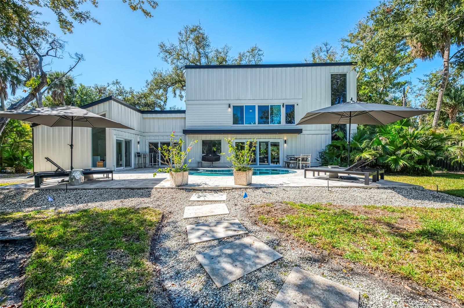 HIDDEN HARBOR - Residential