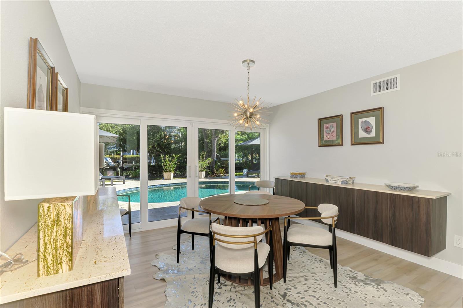 HIDDEN HARBOR - Residential