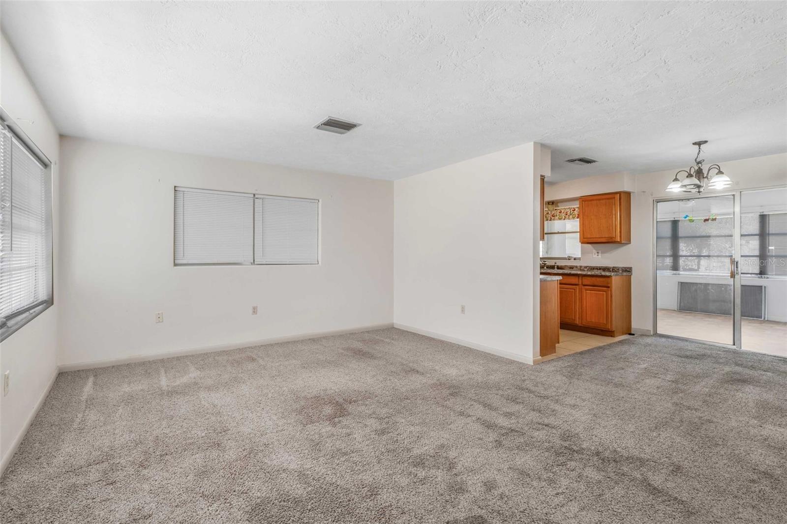 BEVERLY HILLS UNIT 05 - Residential