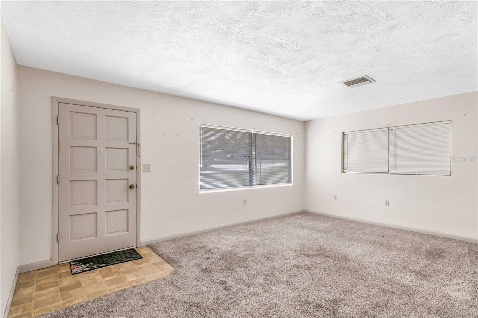 BEVERLY HILLS UNIT 05 - Residential