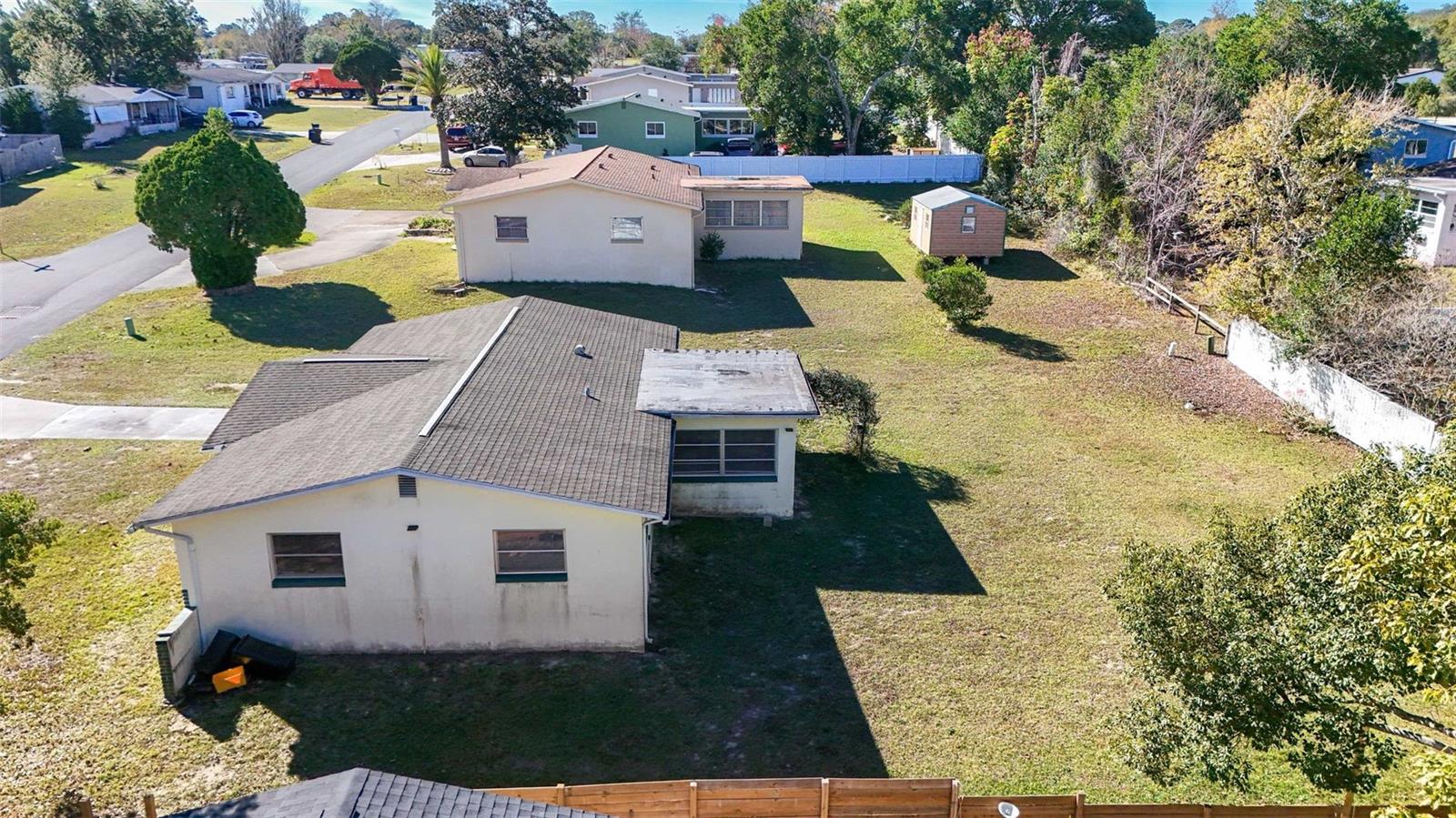 BEVERLY HILLS UNIT 05 - Residential