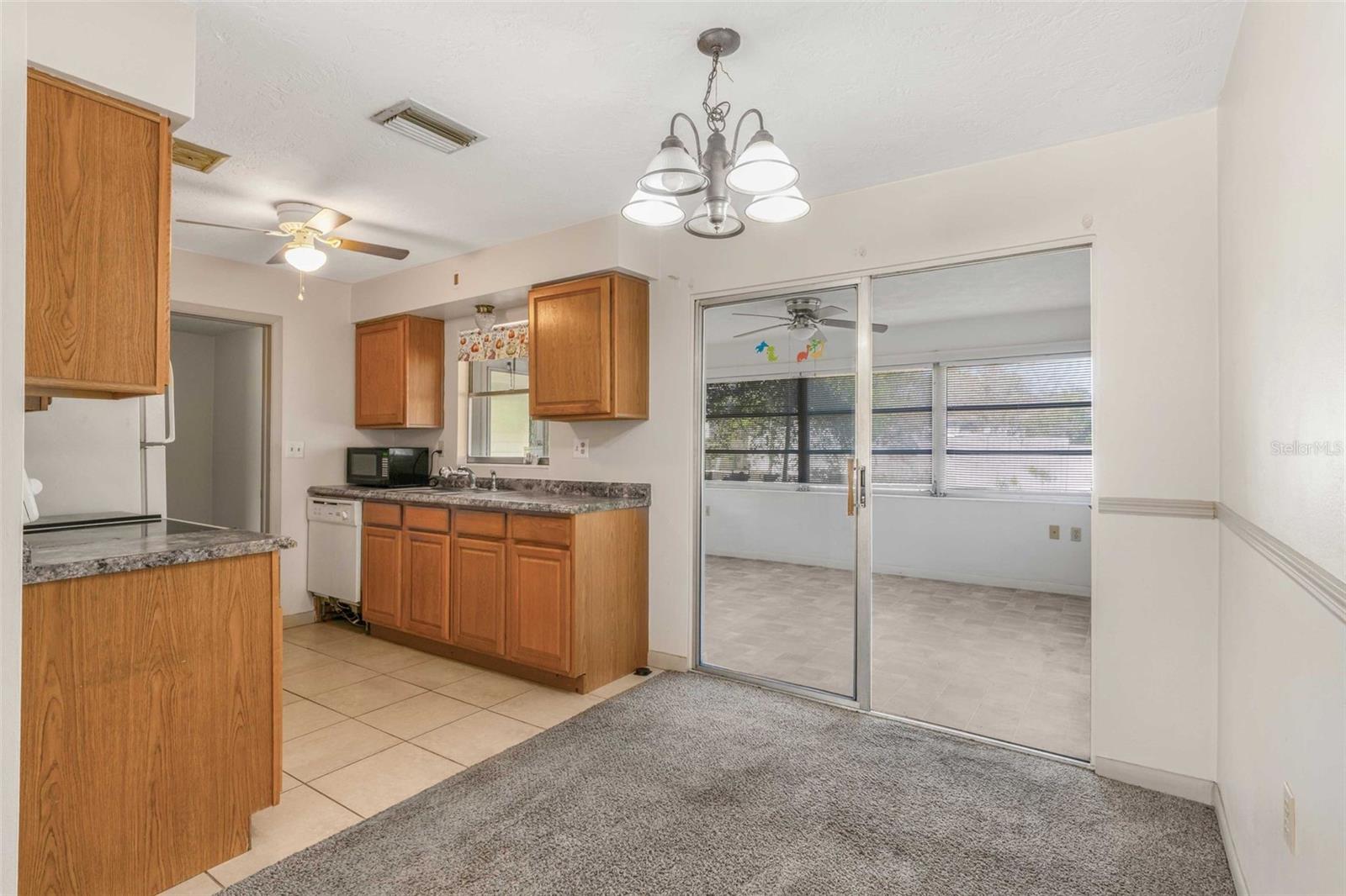 BEVERLY HILLS UNIT 05 - Residential