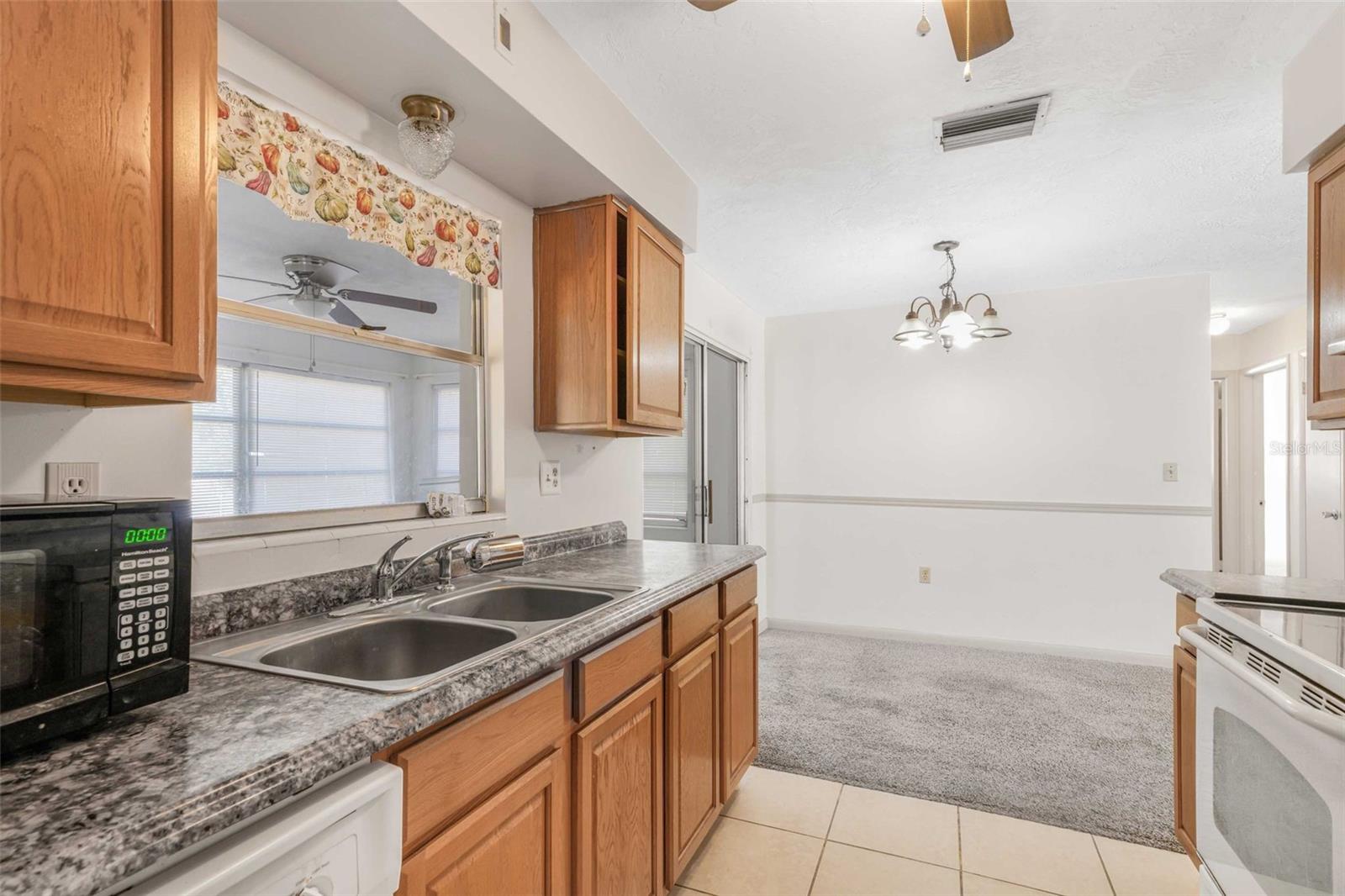 BEVERLY HILLS UNIT 05 - Residential