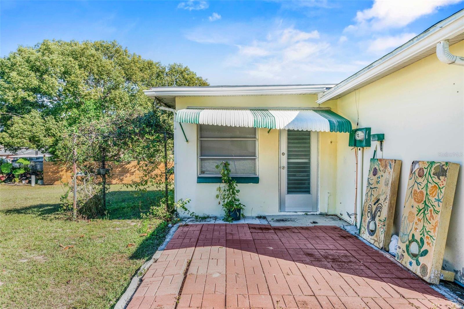 BEVERLY HILLS UNIT 05 - Residential