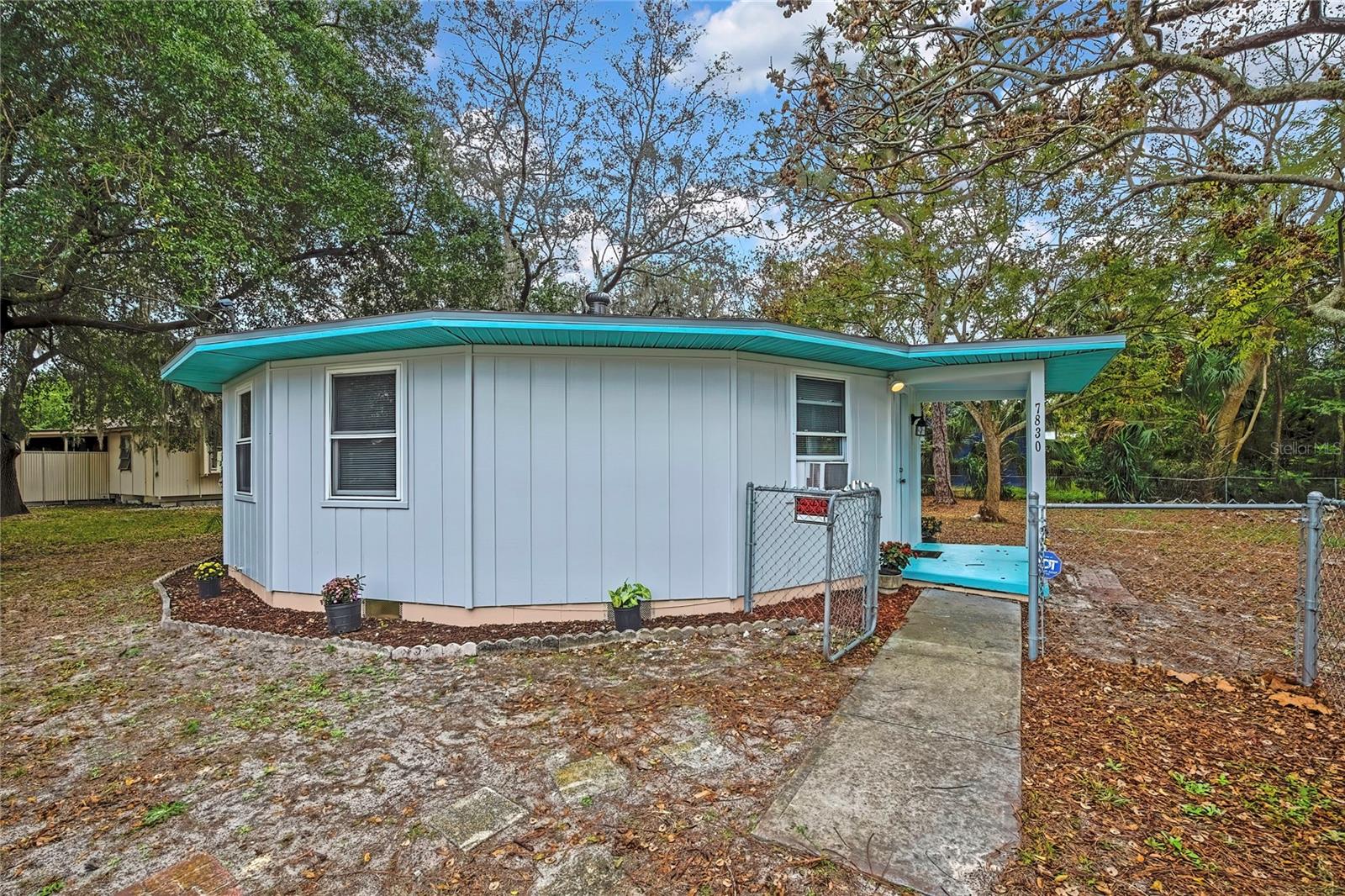 GULF SIDE ESTATES - Residential