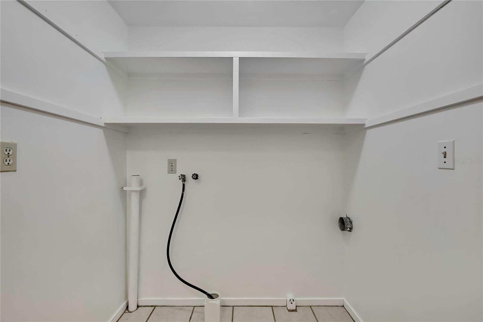 GULF SIDE ESTATES - Residential