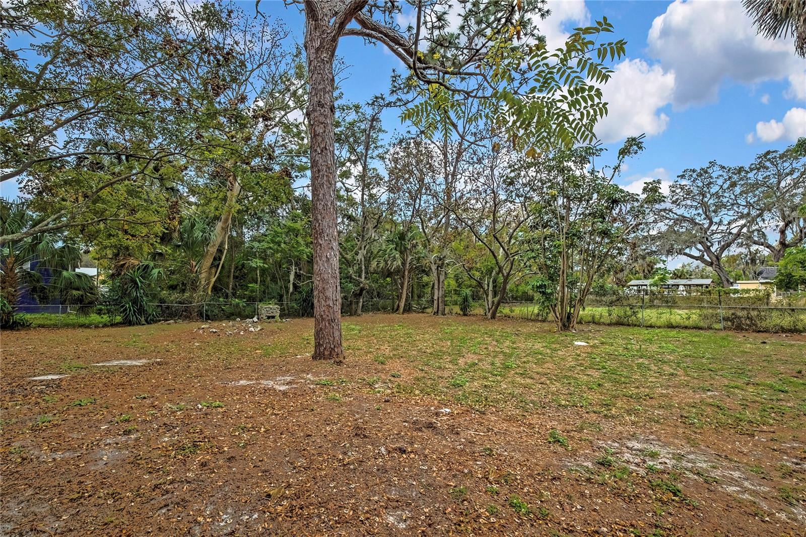 GULF SIDE ESTATES - Residential