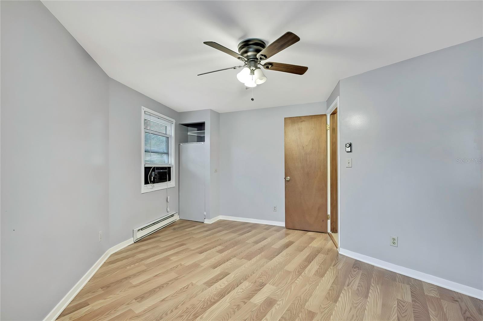 GULF SIDE ESTATES - Residential