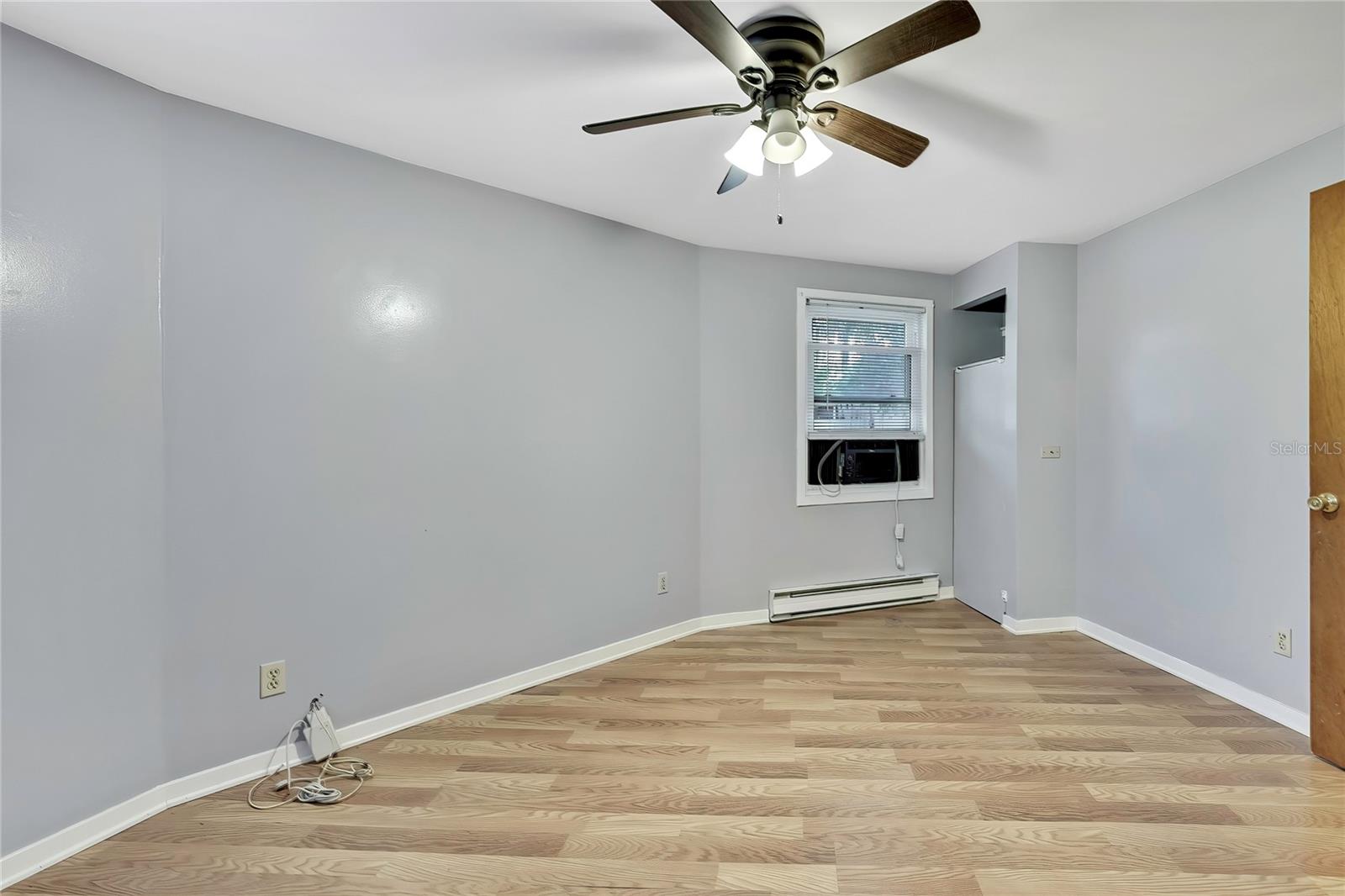 GULF SIDE ESTATES - Residential