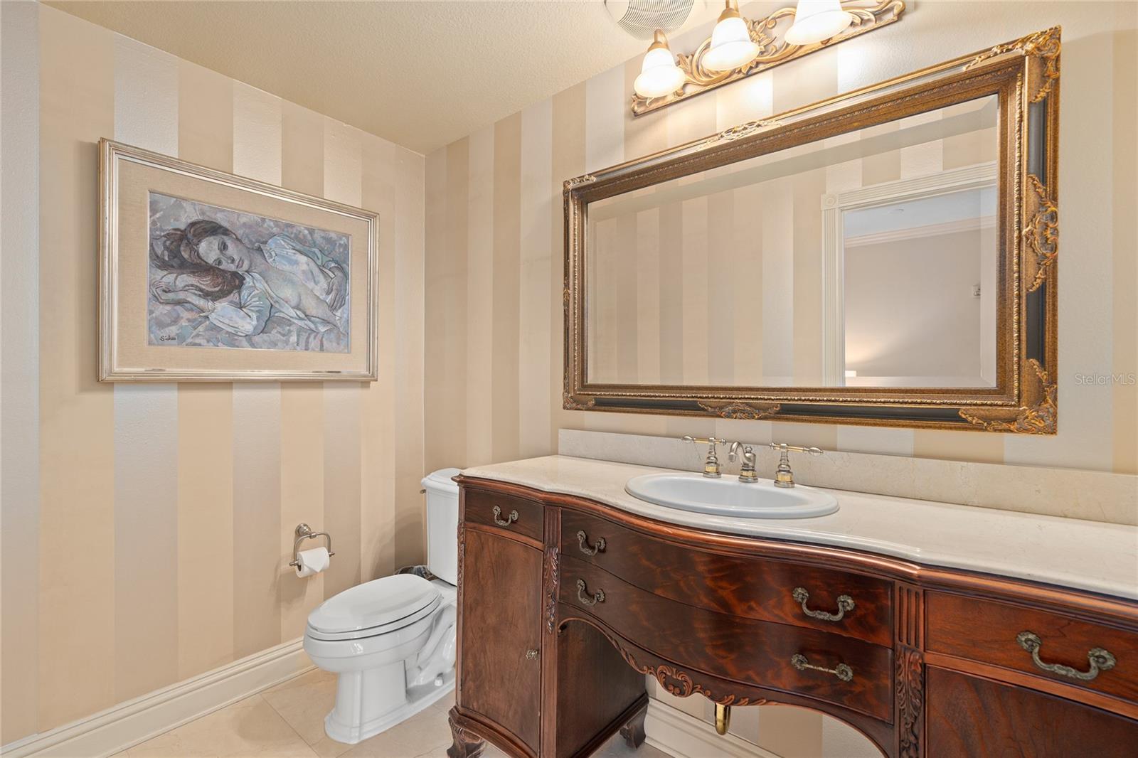 VERSAILLES WINTER PARK CONDO - Residential