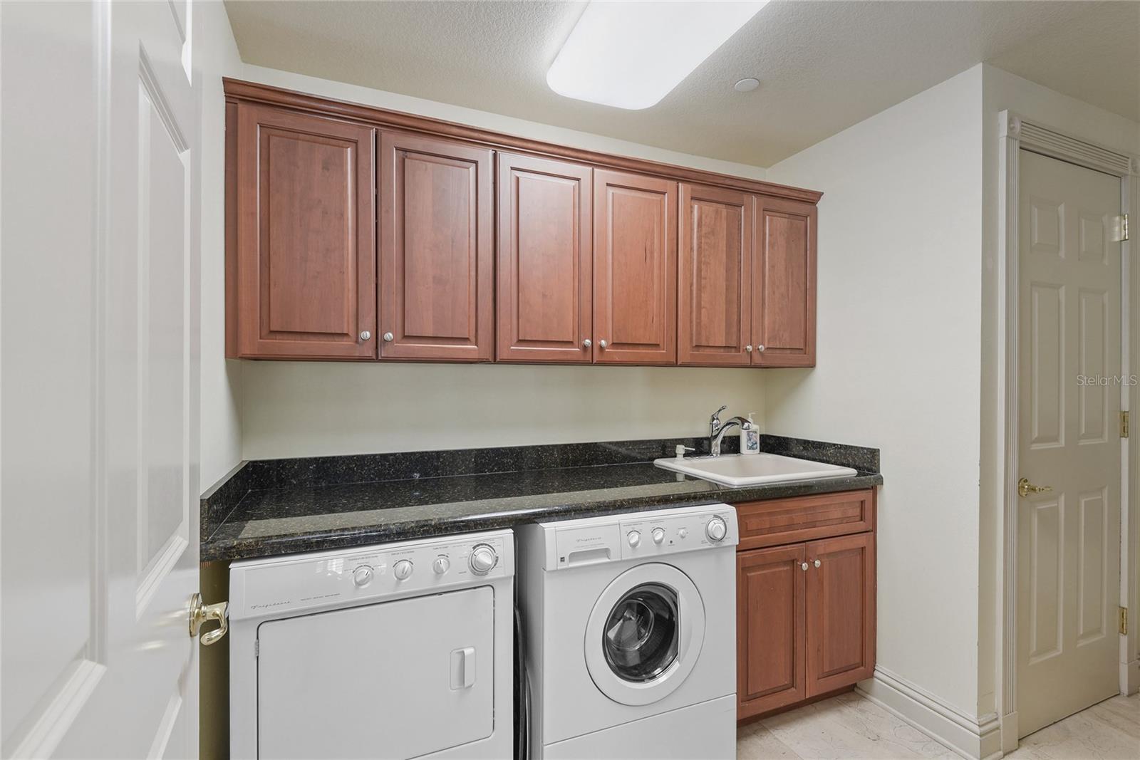 VERSAILLES WINTER PARK CONDO - Residential