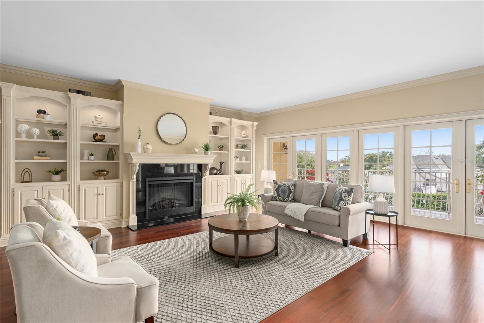 VERSAILLES WINTER PARK CONDO - Residential