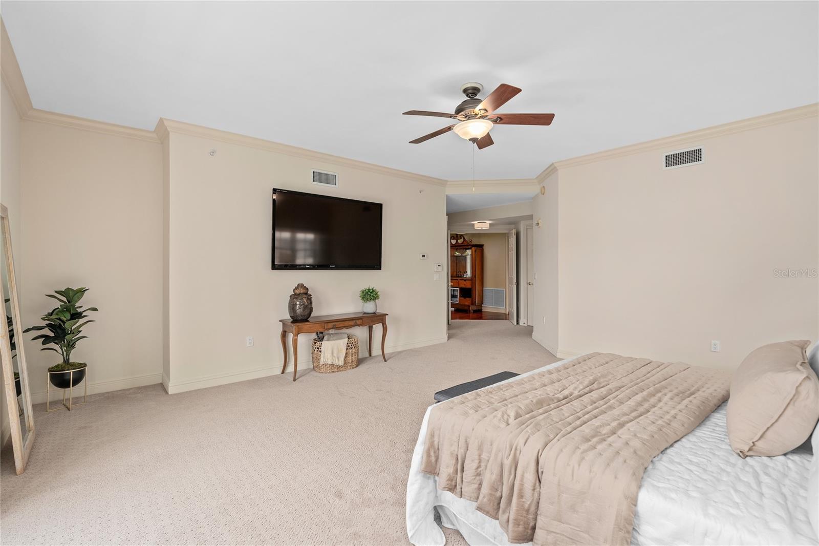 VERSAILLES WINTER PARK CONDO - Residential
