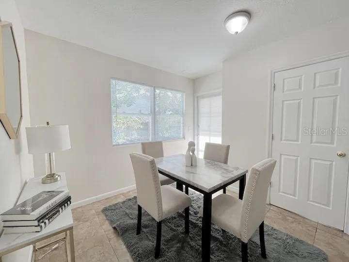 3606 W BAY TO BAY BOULEVARD