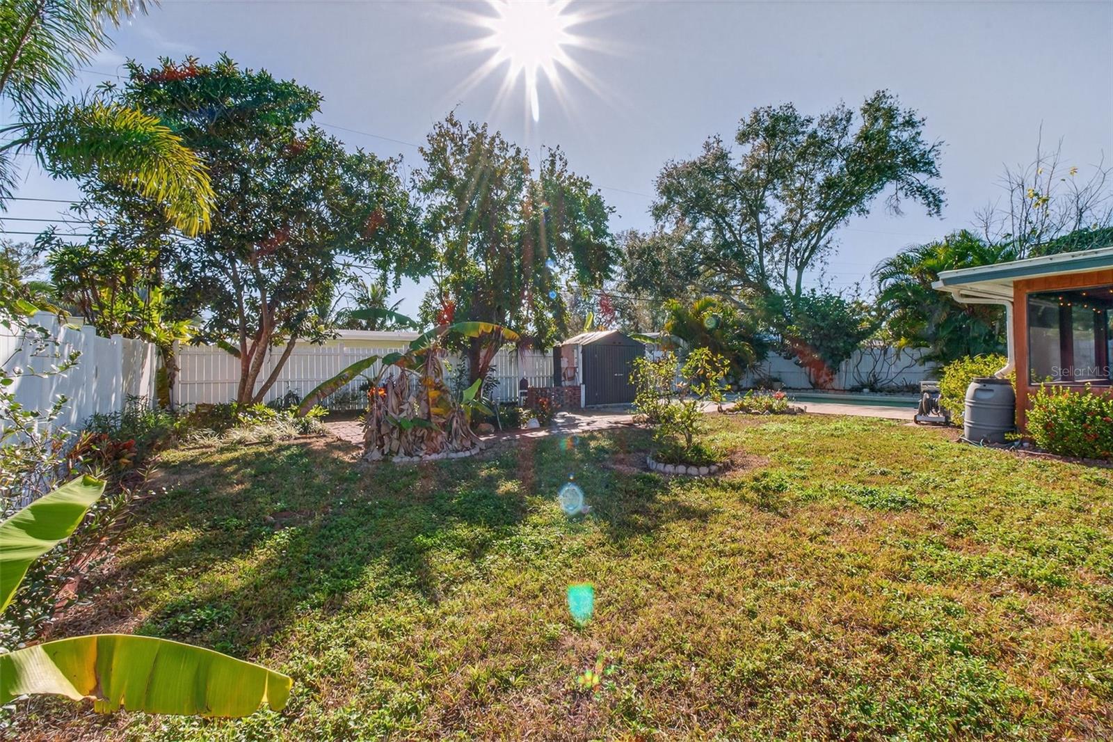 HARBOR CREST - Residential