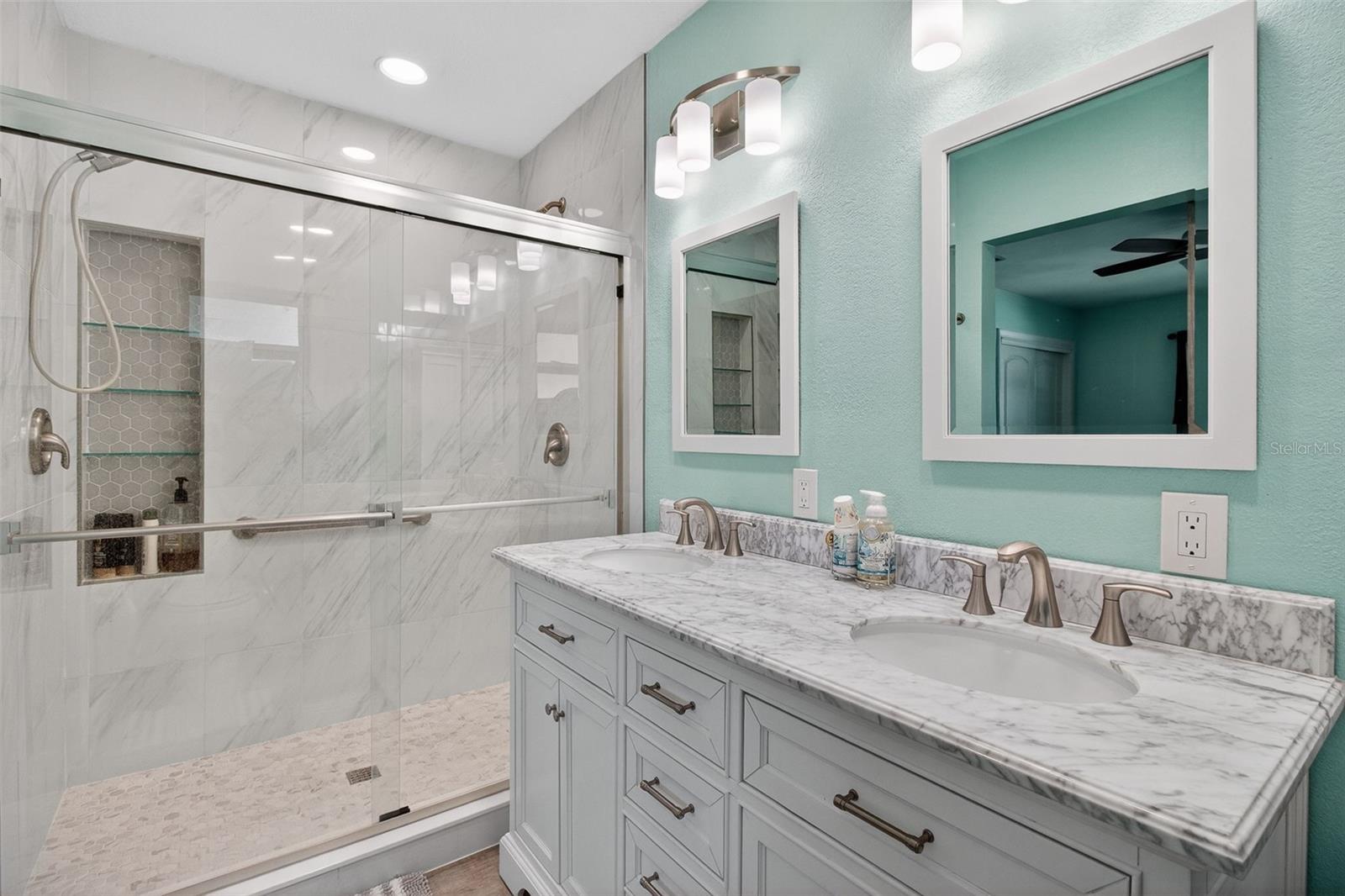 HARBOR CREST - Residential