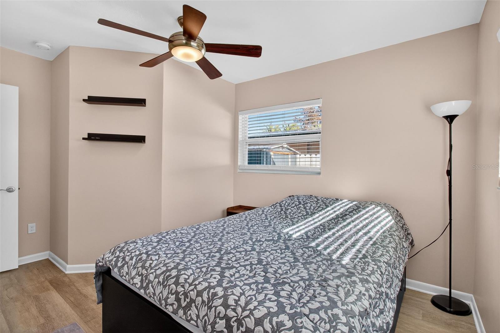 HARBOR CREST - Residential