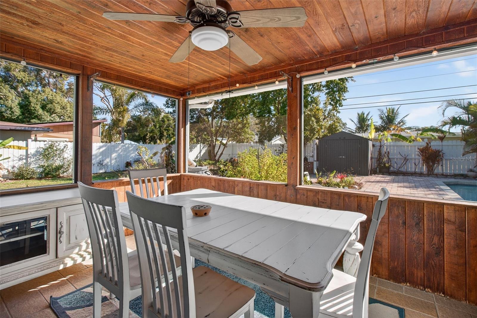 HARBOR CREST - Residential