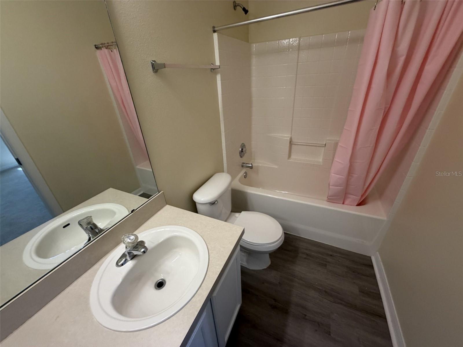 SUNSET RIDGE PH 02 - Residential