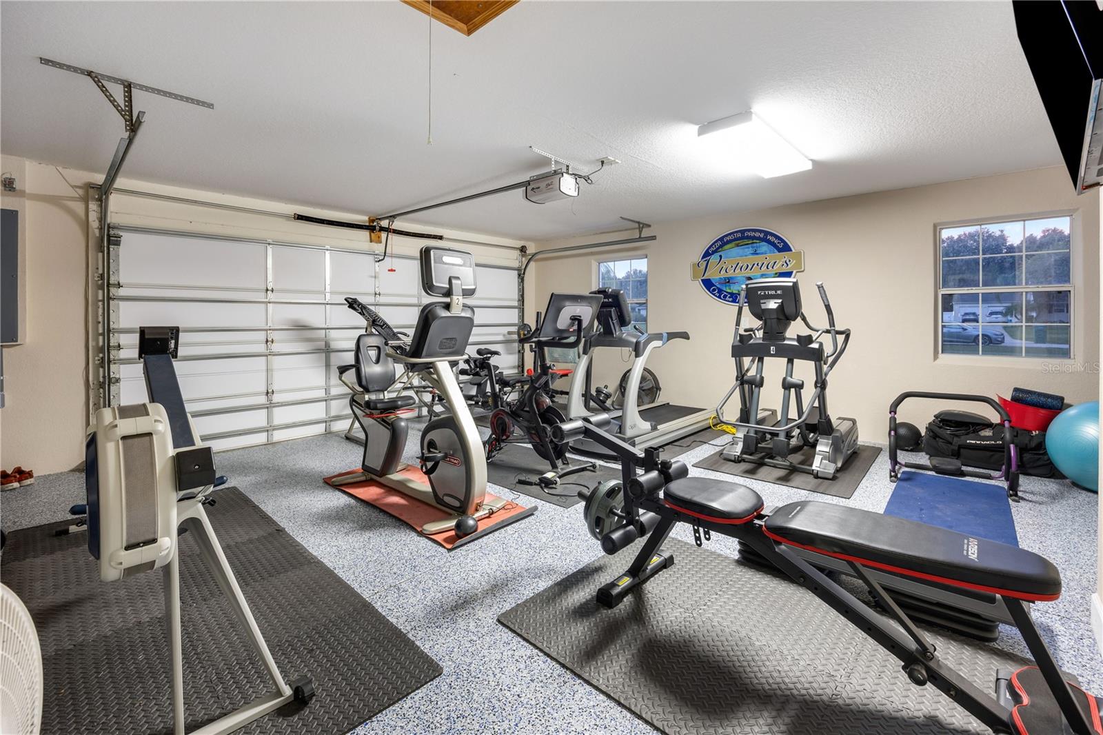 FOX HOLLOW SUB - Residential