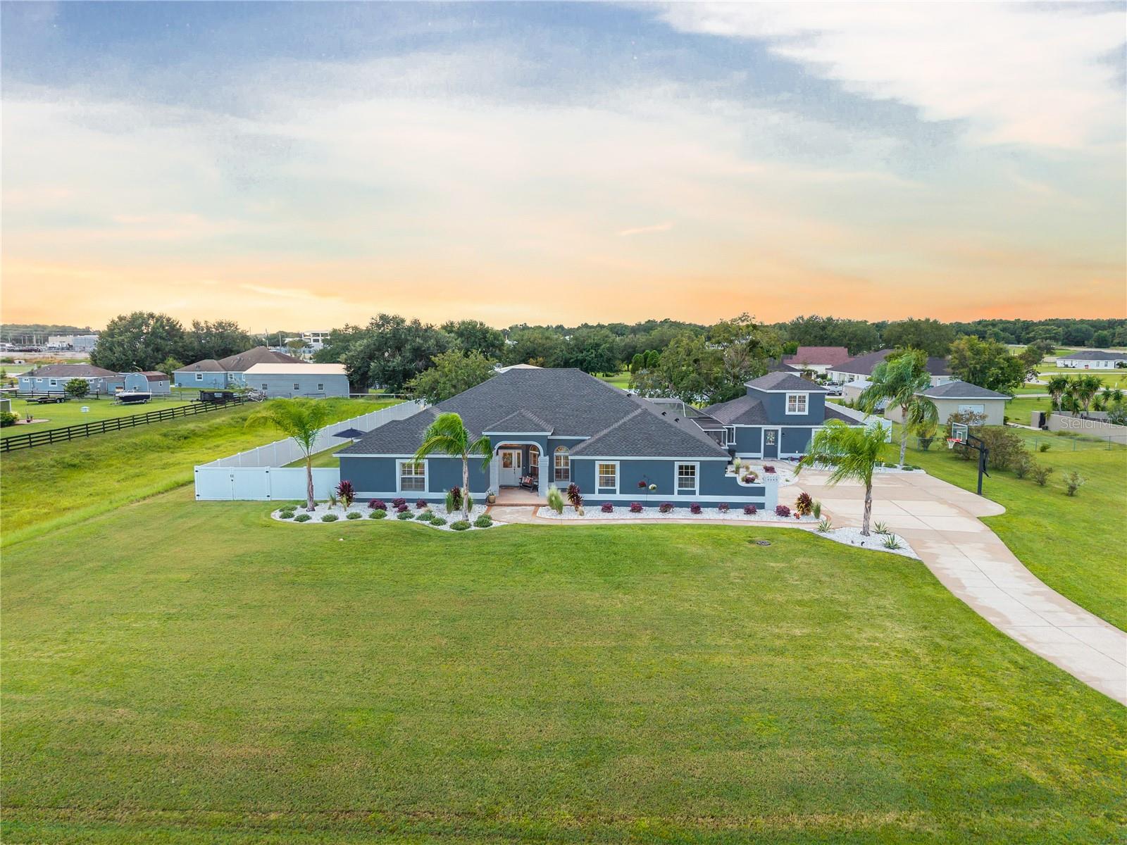 FOX HOLLOW SUB - Residential