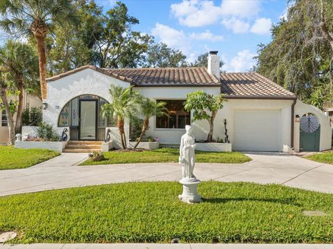 721 SNELL ISLE BOULEVARD NE ST PETERSBURG FL 33704