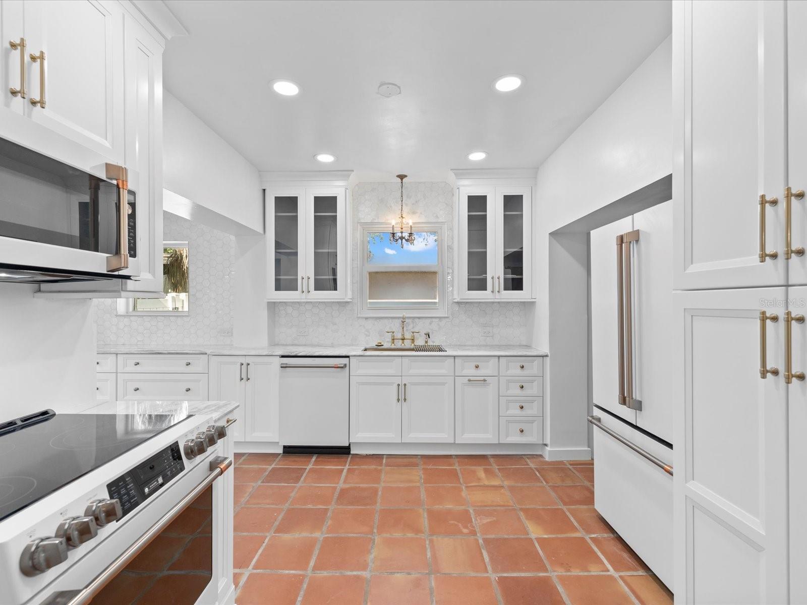 SNELL ISLE BRIGHTWATERS REP PTS OF SEC 1 & 2 - Residential
