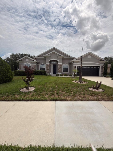 4 beds bed, 2 baths bath property at 4086 Dinner Lake Way, Lake Wales, FL 33859