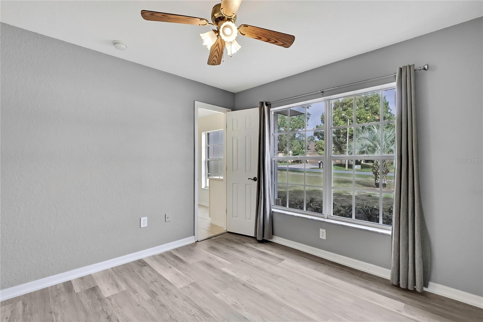 PADRONS WEST LINDEN ESTATES - Residential Lease