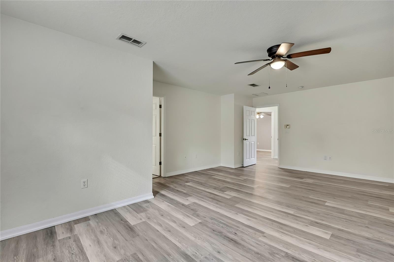 PADRONS WEST LINDEN ESTATES - Residential Lease