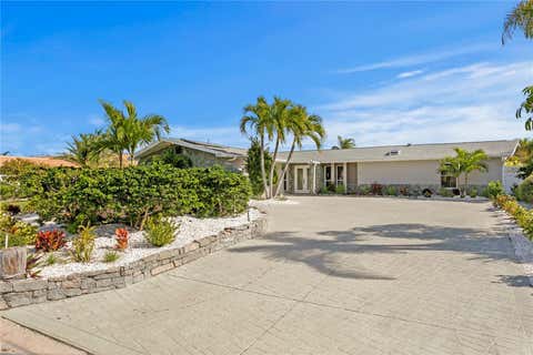 Photo of 350 N Julia Circle, St Pete Beach, FL 33706 (MLS # TB8455844)