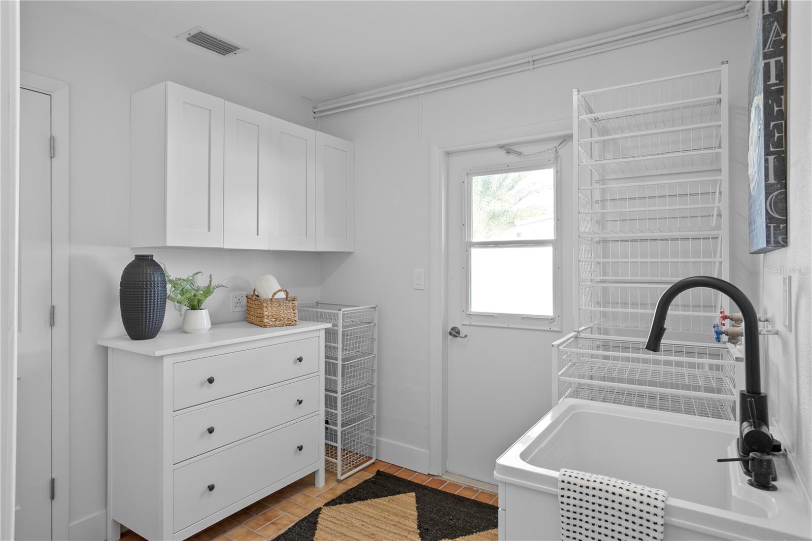 NORTH VINA DEL MAR 1ST ADD - Residential