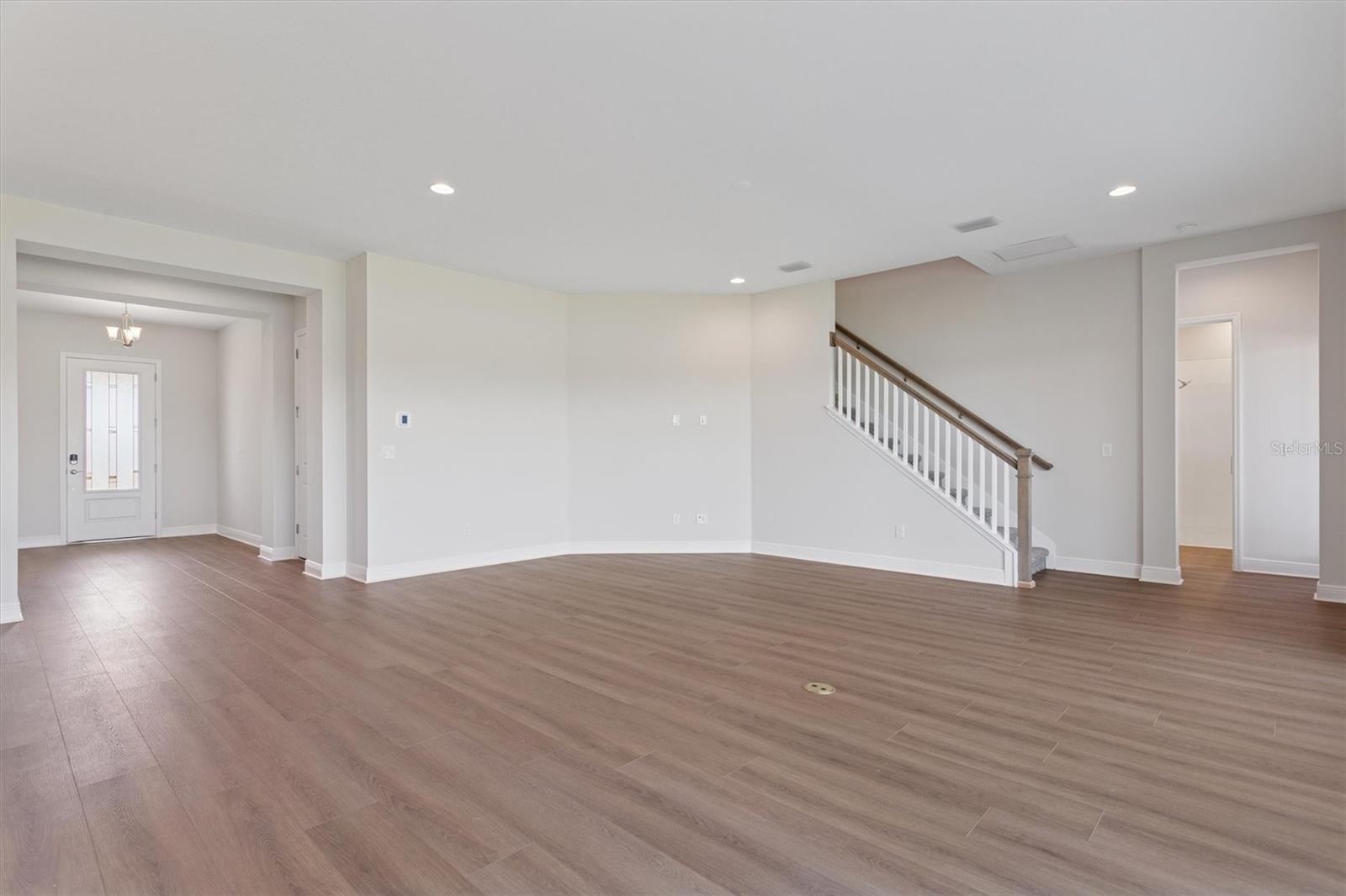 NORTH RIVER RANCH - Residential
