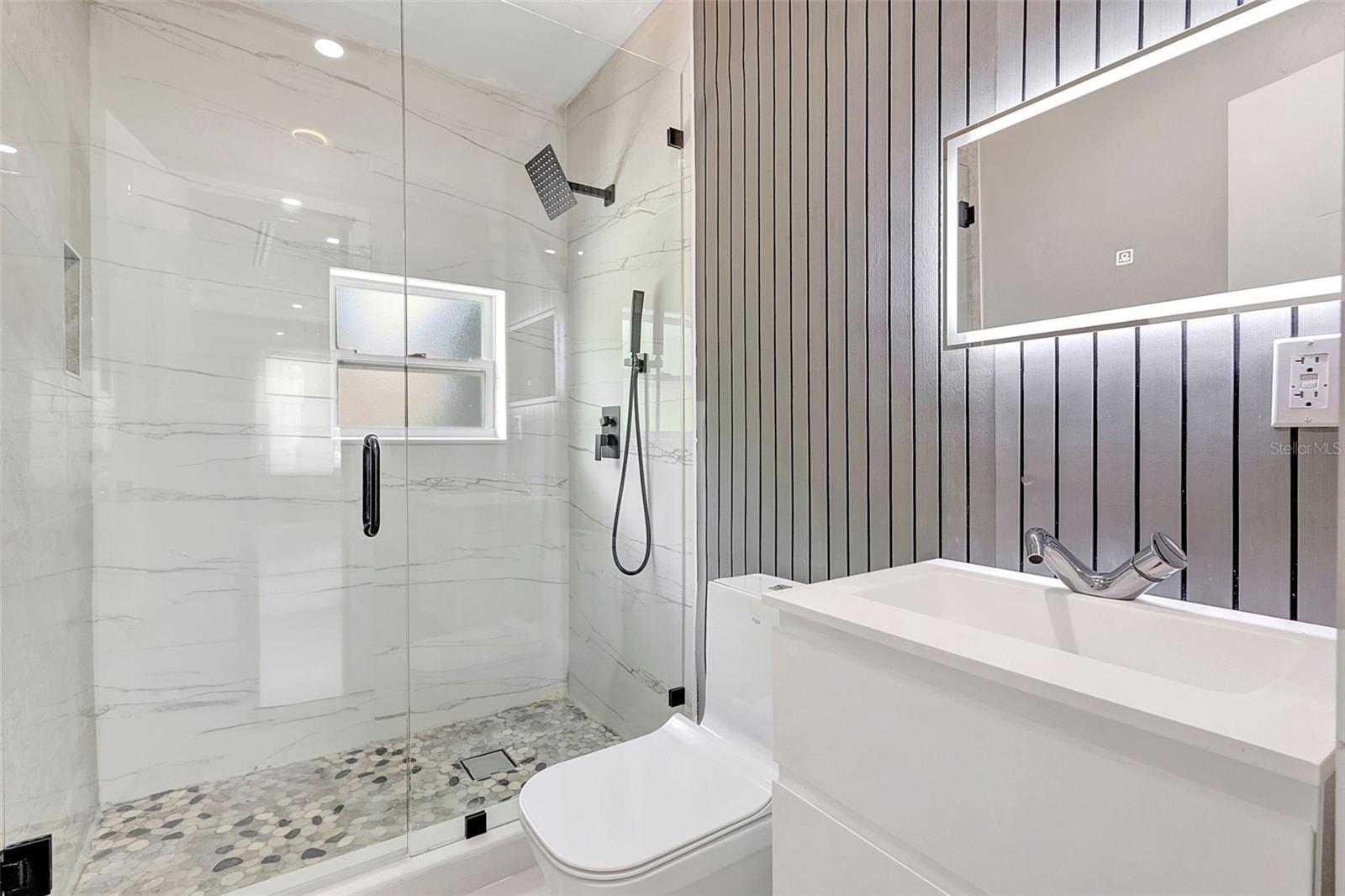 RESTFUL PINES - Residential