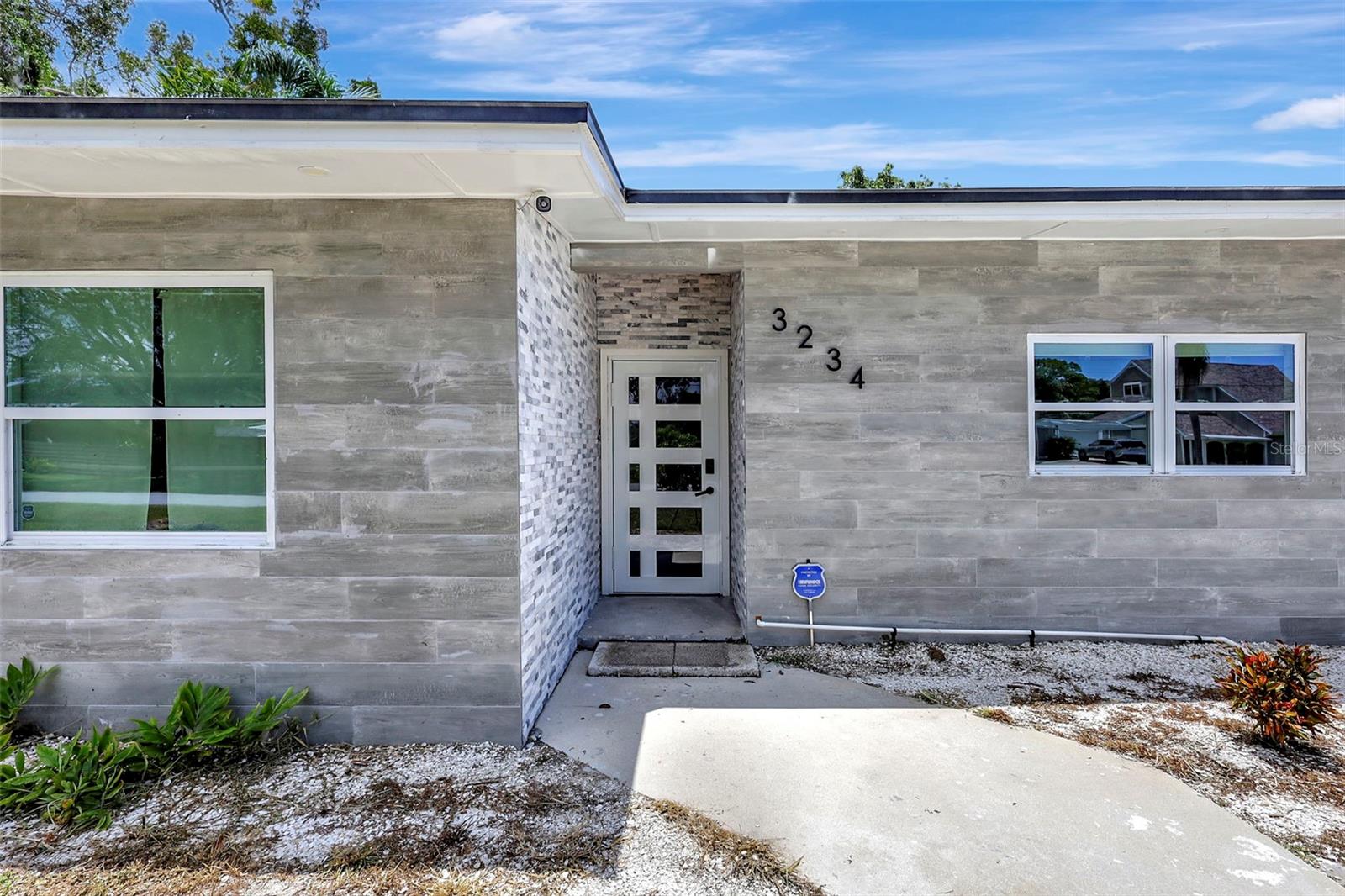 3234 RESTFUL LANE
