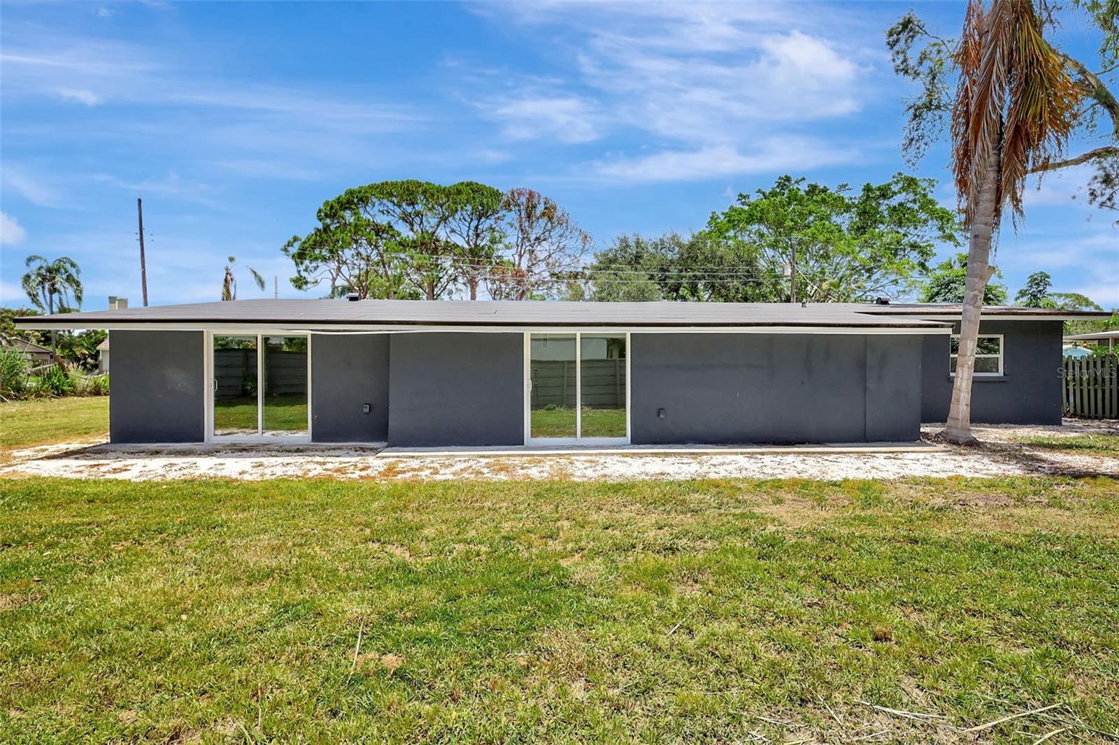 RESTFUL PINES - Residential