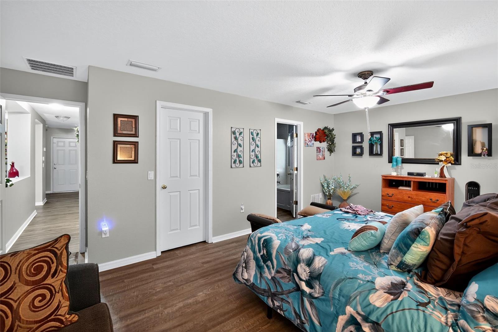 PRESERVE AT SUNDANCE PHASE 1 - Residential