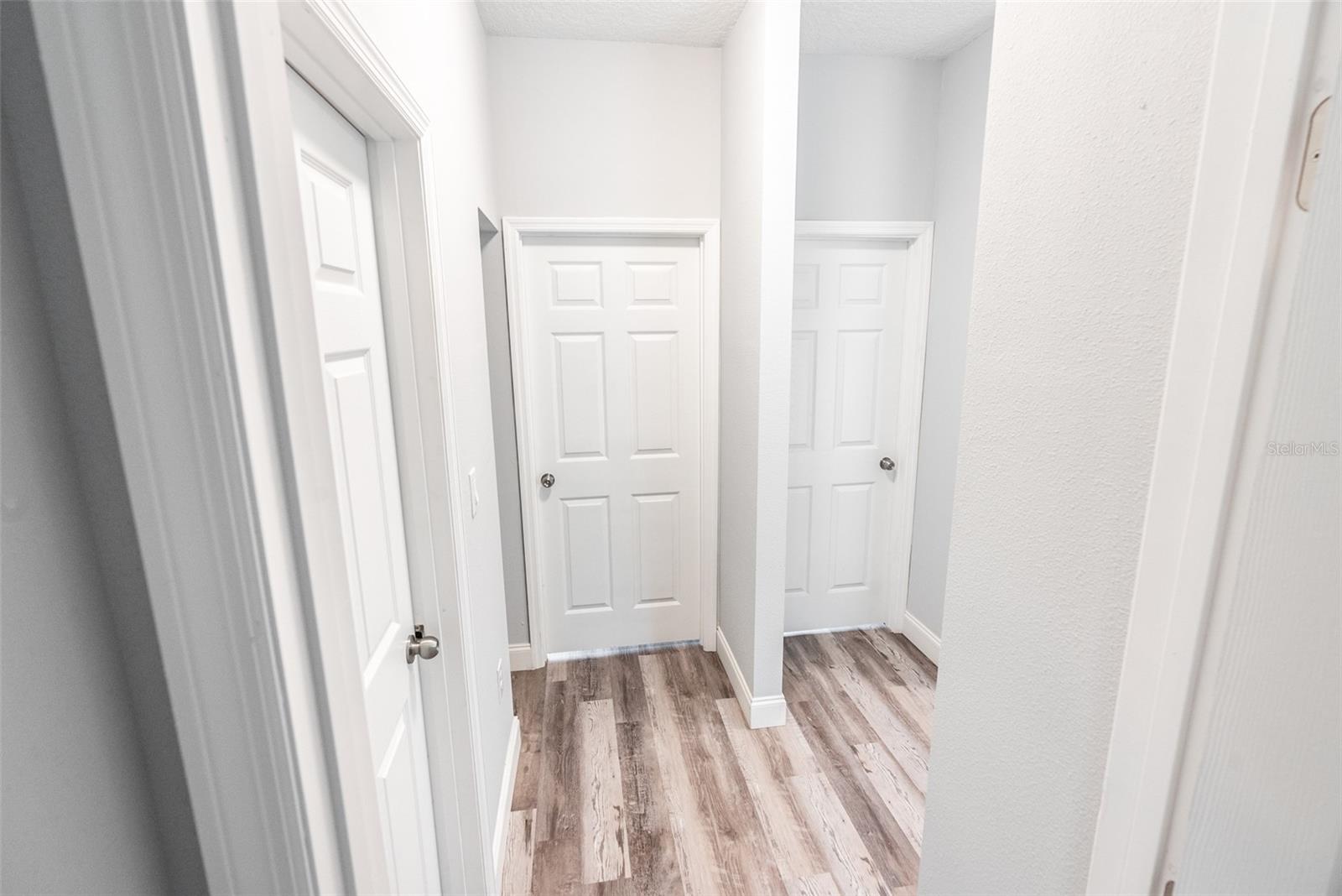 WALK IN WATER LAKE ESTATES PH 03 - Residential