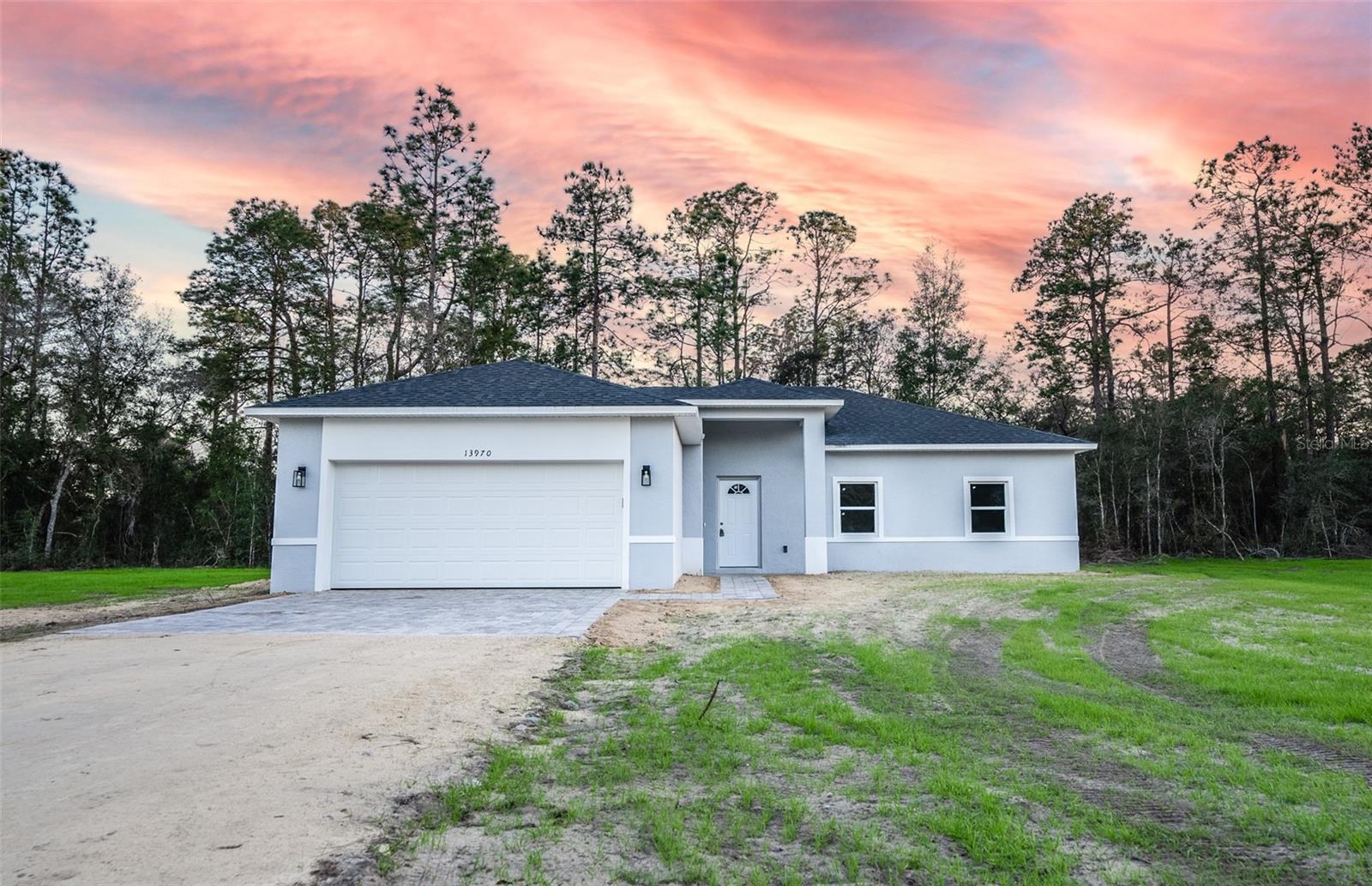 WALK IN WATER LAKE ESTATES PH 03 - Residential