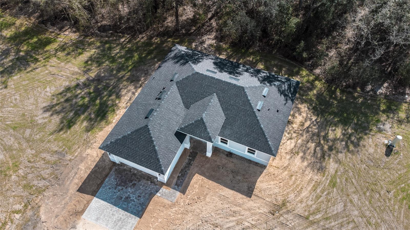 WALK IN WATER LAKE ESTATES PH 03 - Residential
