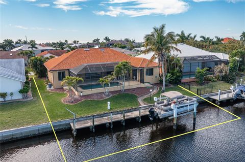 A home in PUNTA GORDA