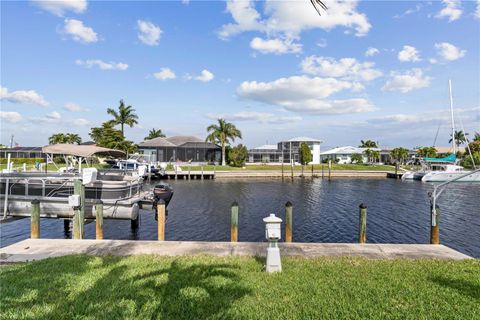 A home in PUNTA GORDA