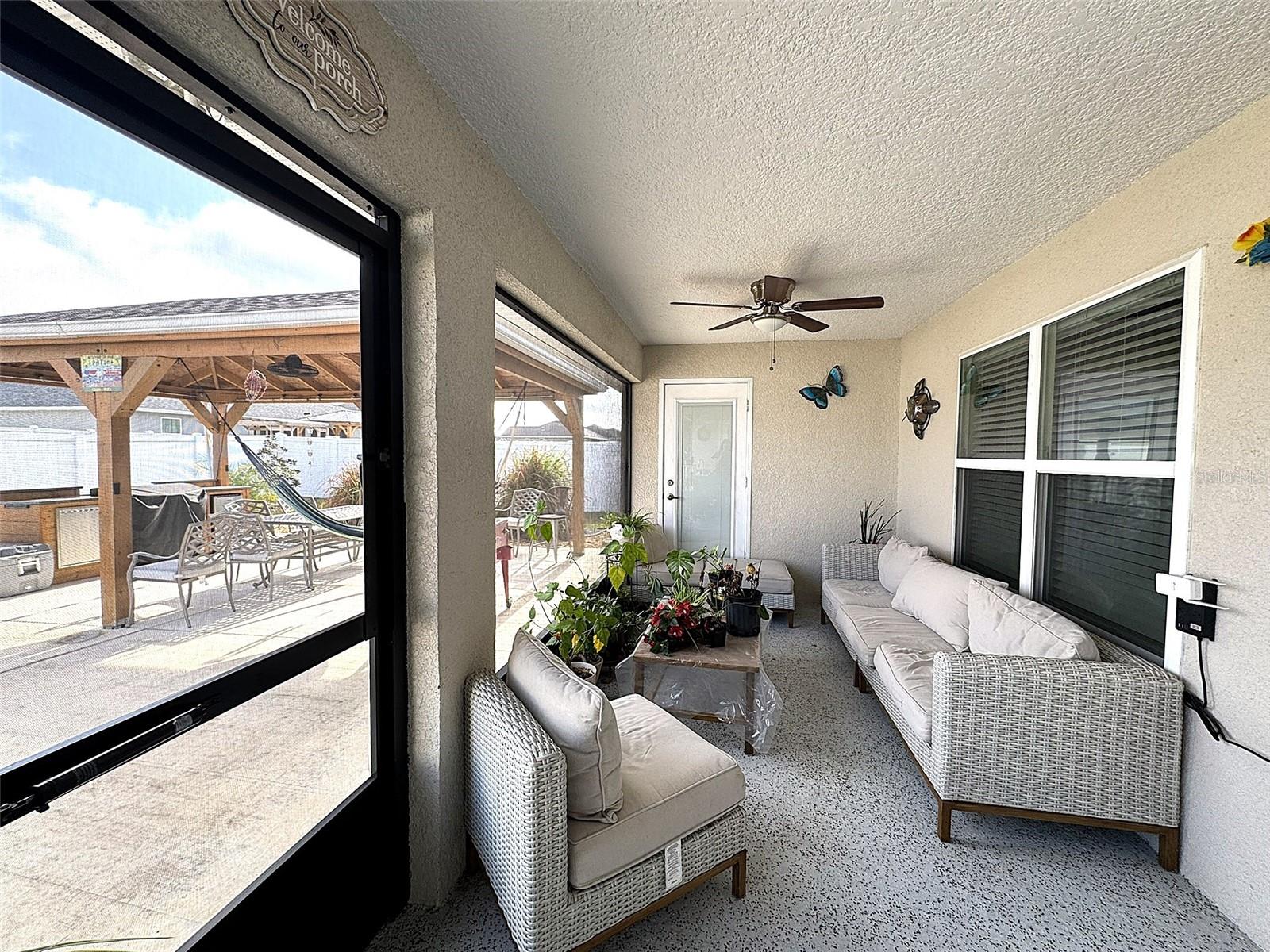 SUMMERCREST - Residential