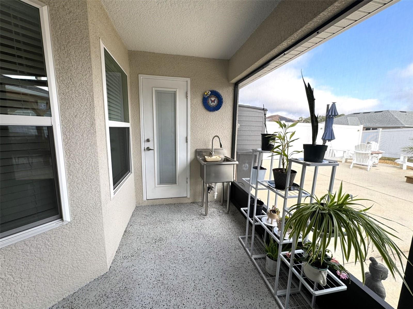 SUMMERCREST - Residential