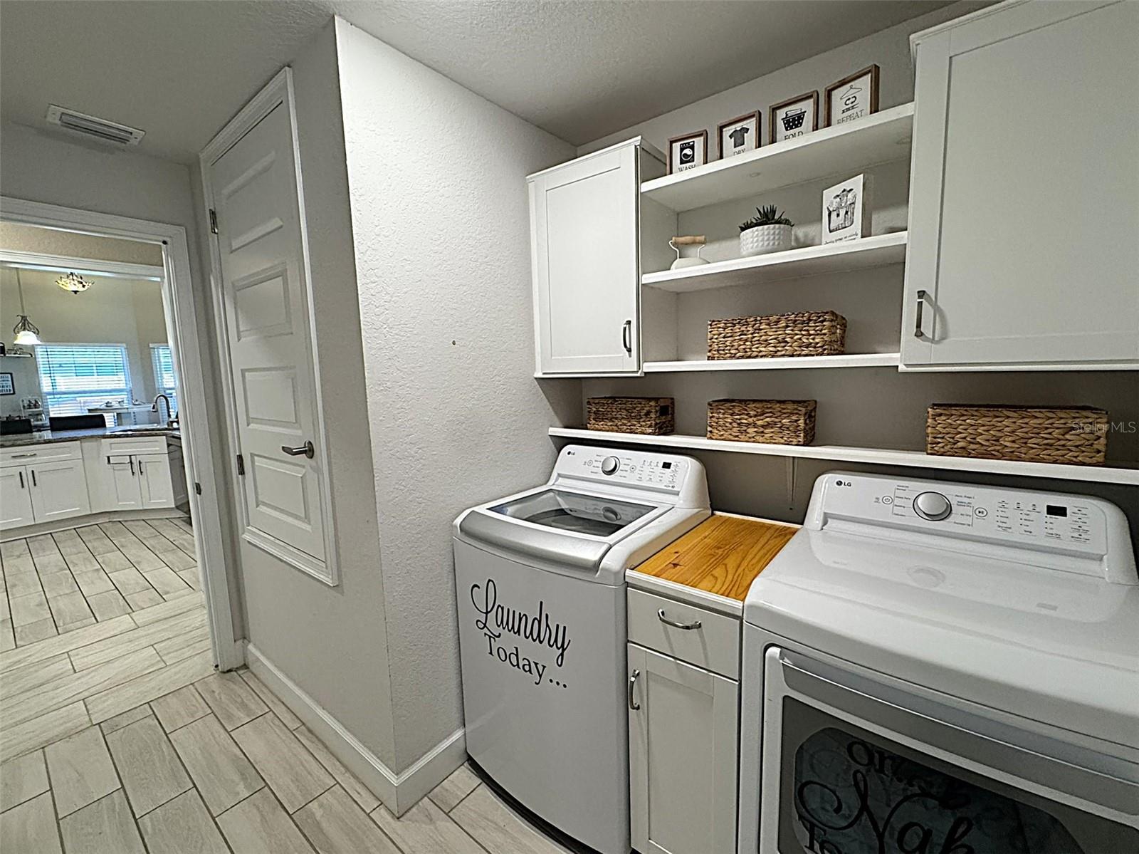 SUMMERCREST - Residential