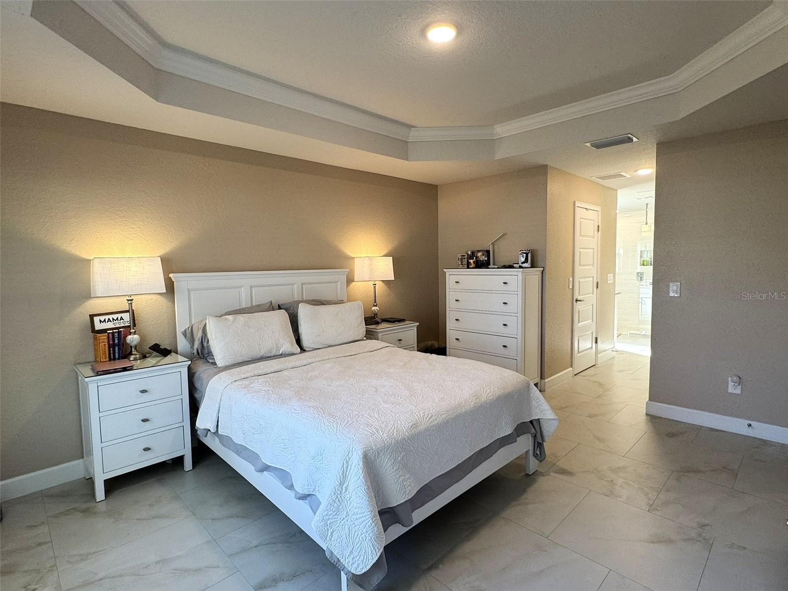 SUMMERCREST - Residential