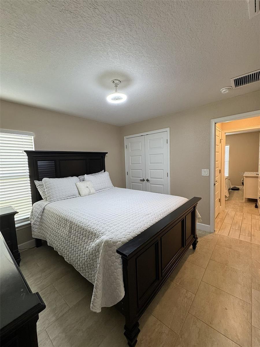 SUMMERCREST - Residential